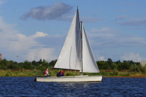 Polyvalk "Kolk" beim segeln auf der Weser